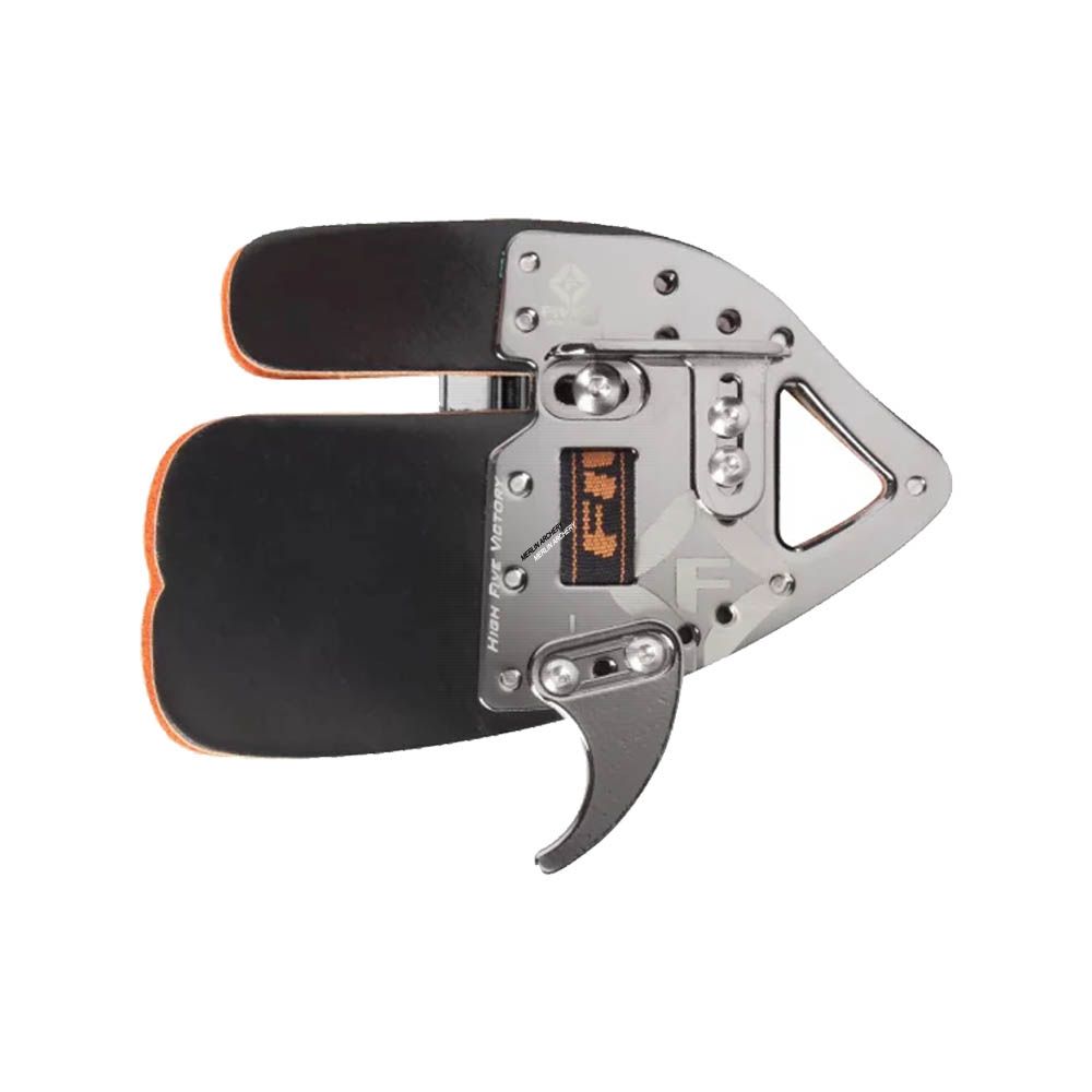  Fivics Brass Saker 1 Tab