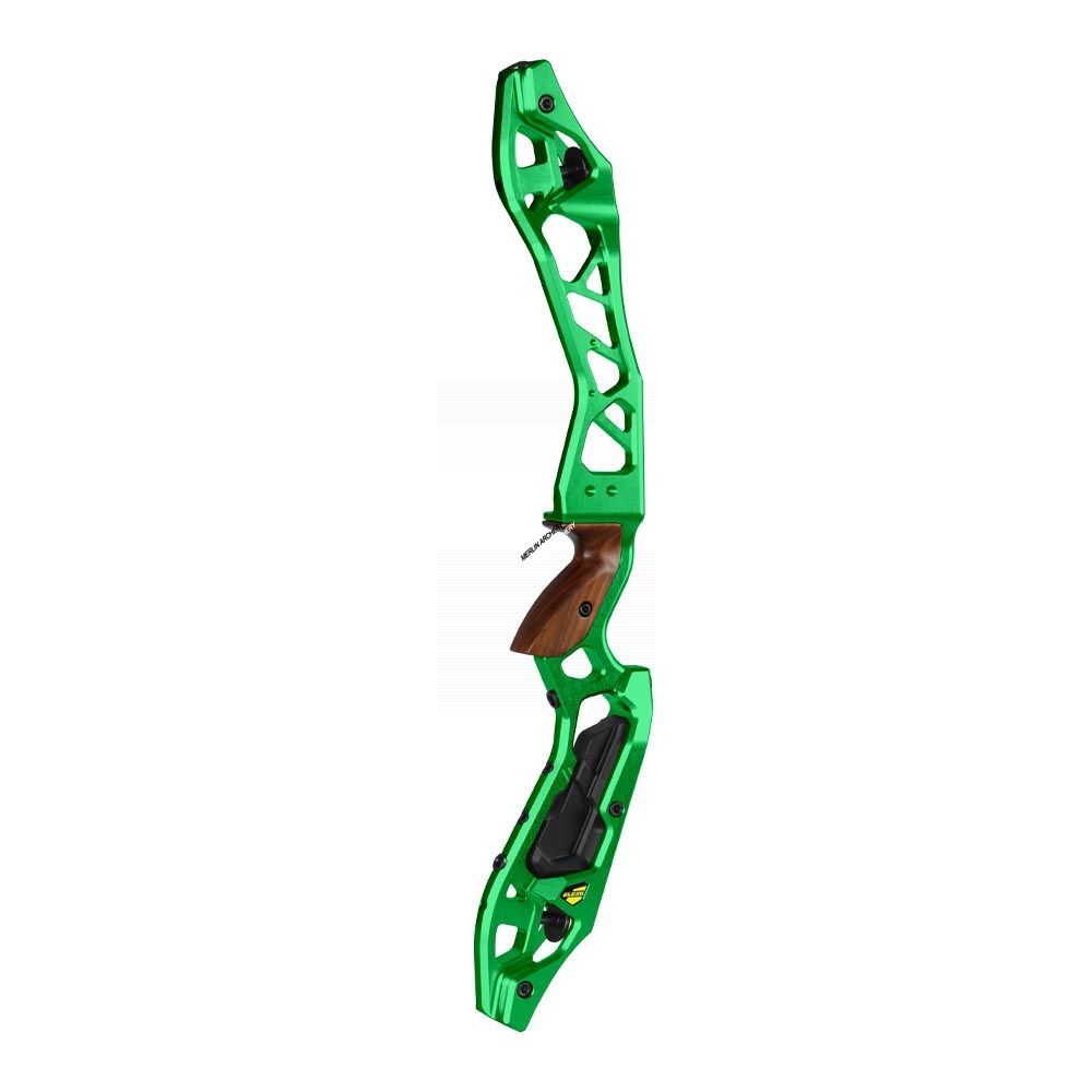  Kinetic Elezo Recurve Riser - 25"