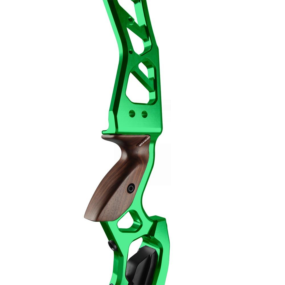  Kinetic Elezo Recurve Riser - 25"